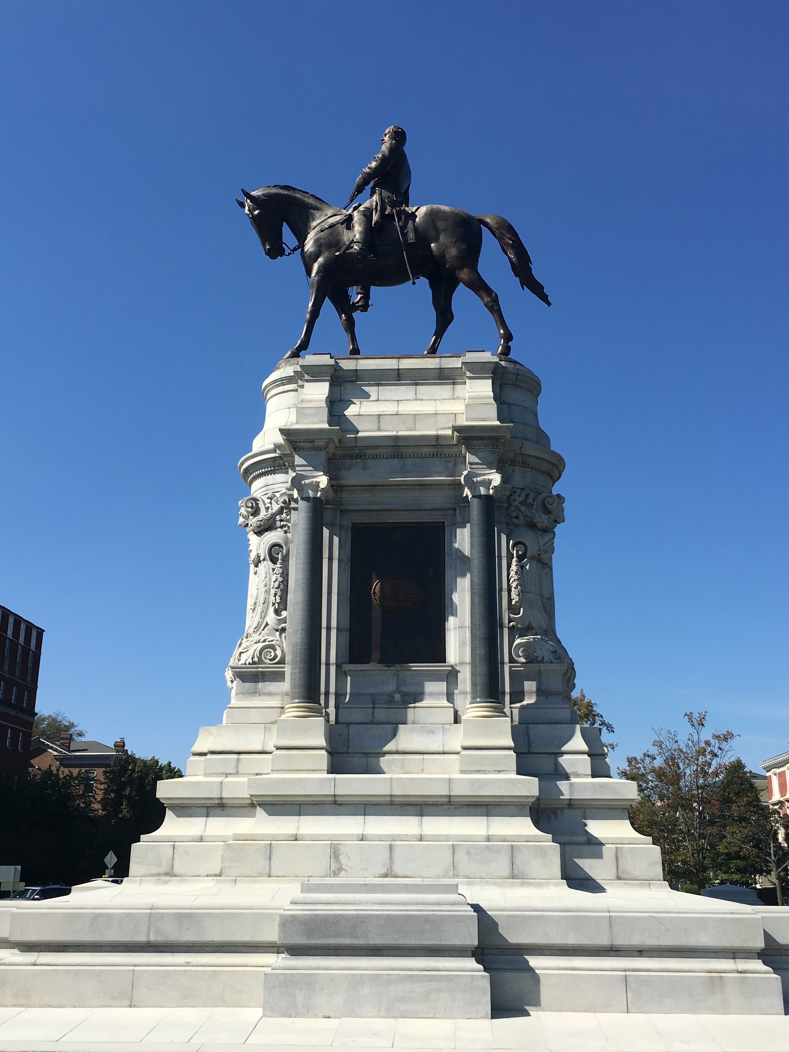 Robert E. Lee Monument, Commander Of The Army Of Northern Virginia